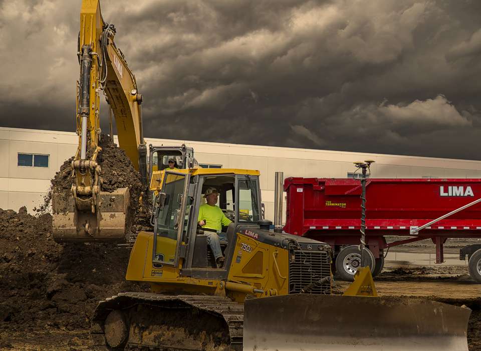 Excavator, Bulldozer, Semi-Dump